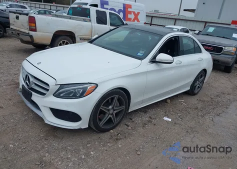 2015 Mercedes-Benz C 300 Sport 4Matic from USA, damaged, VIN 55SWF4KB5FU025256